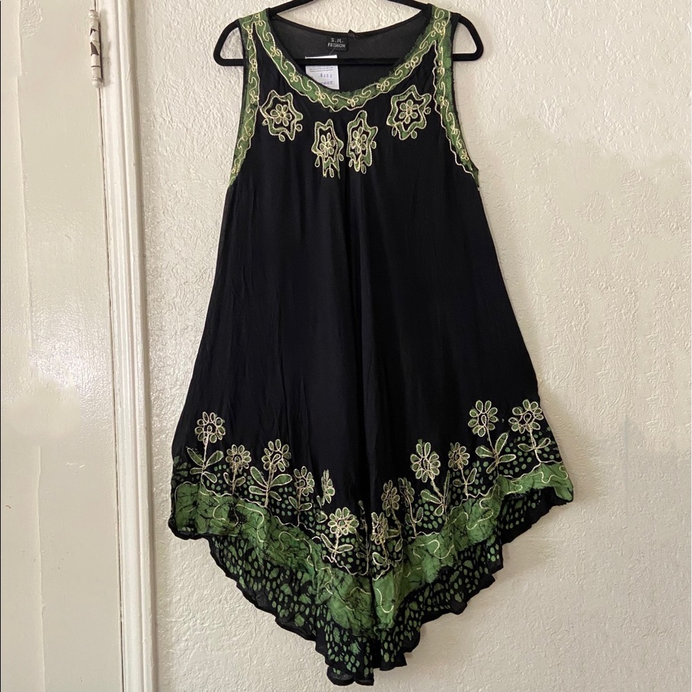S.R FASHION | black and green dress